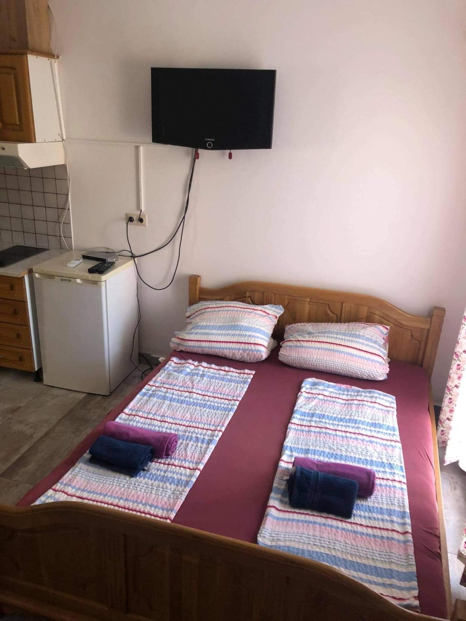Krk Kornic Apartments Zimmer foto